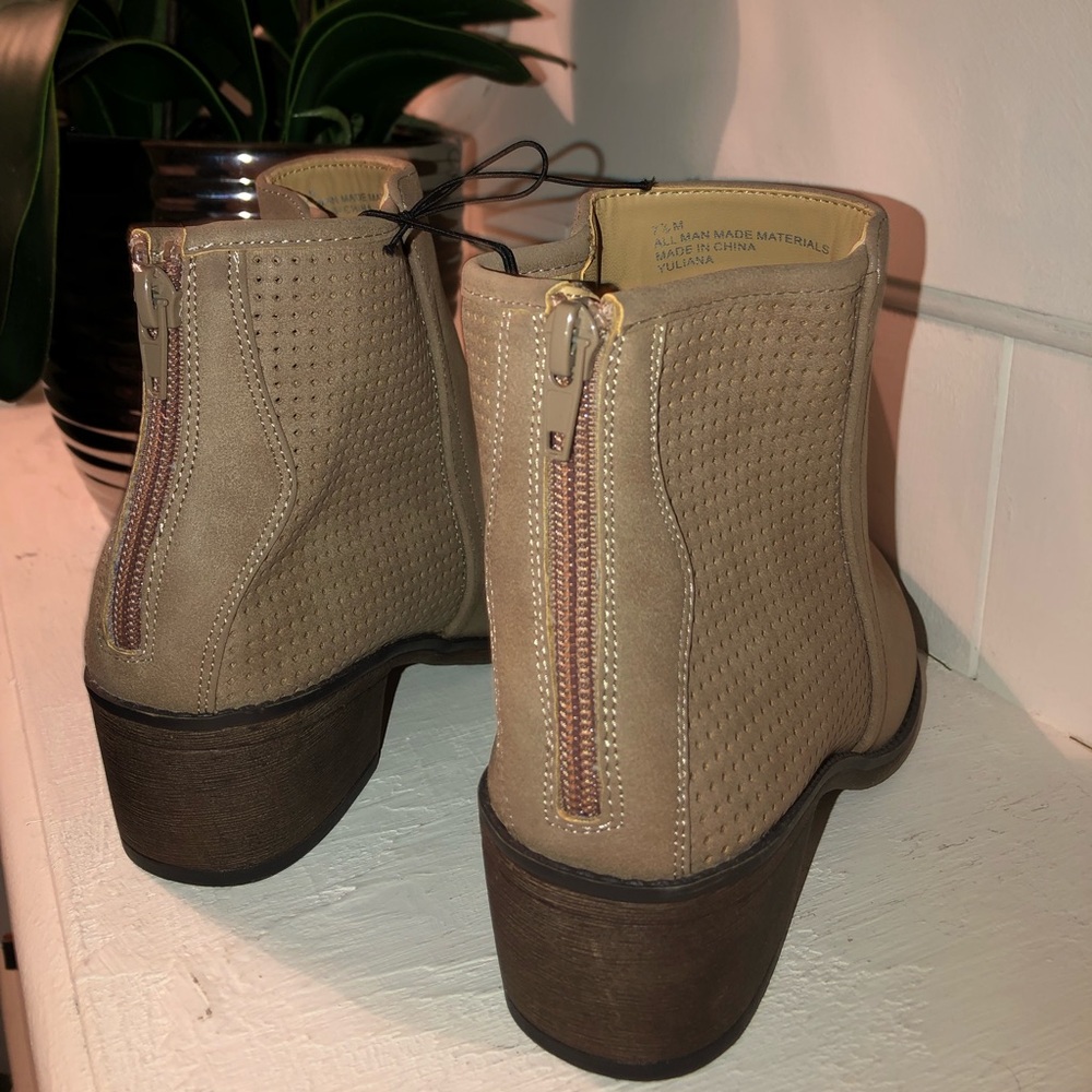 new without tags tan booties. - Picture 4 of 5